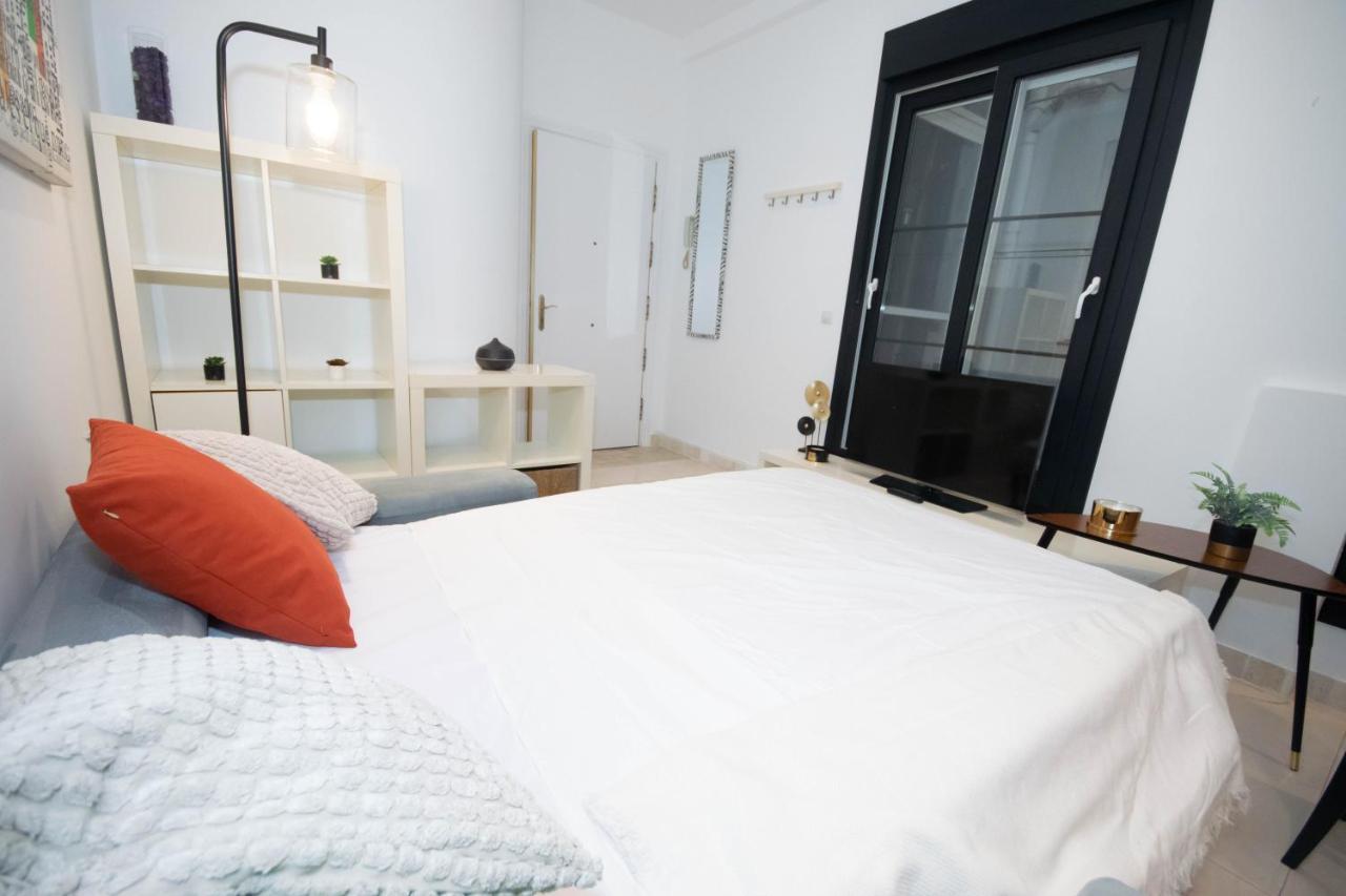 For You Rentals Apartamento Temporal Con Encanto En Malasana Min24 مدريد المظهر الخارجي الصورة