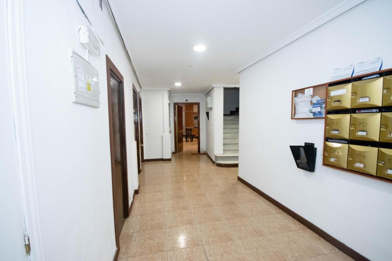 For You Rentals Apartamento Temporal Con Encanto En Malasana Min24 مدريد المظهر الخارجي الصورة