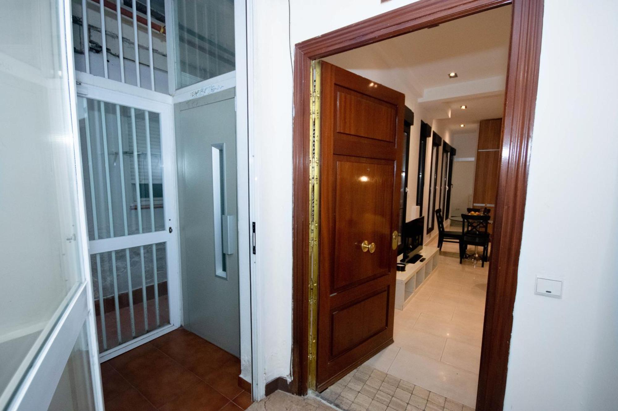 For You Rentals Apartamento Temporal Con Encanto En Malasana Min24 مدريد المظهر الخارجي الصورة